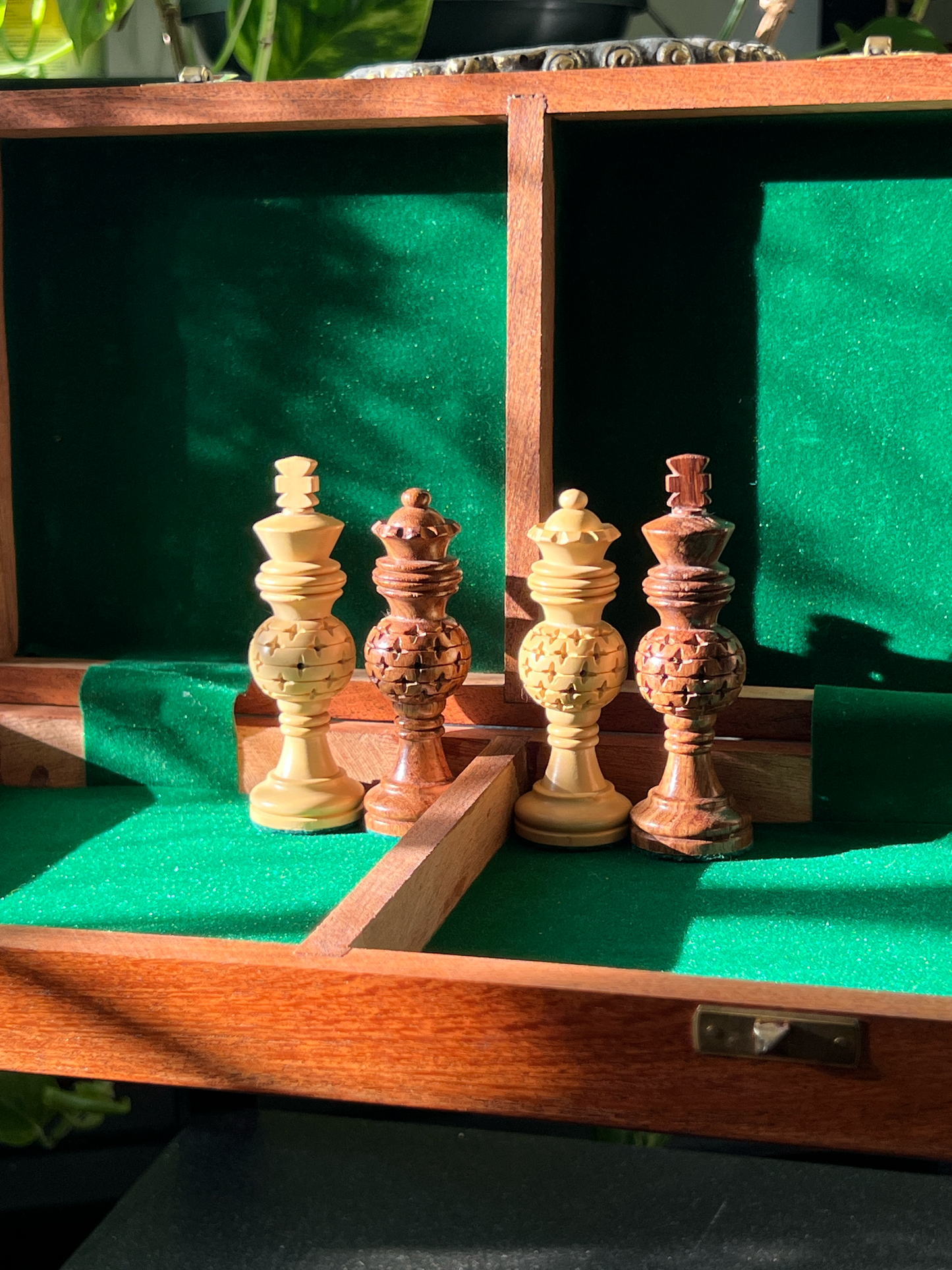 Shatranj- Vintage Chess Set